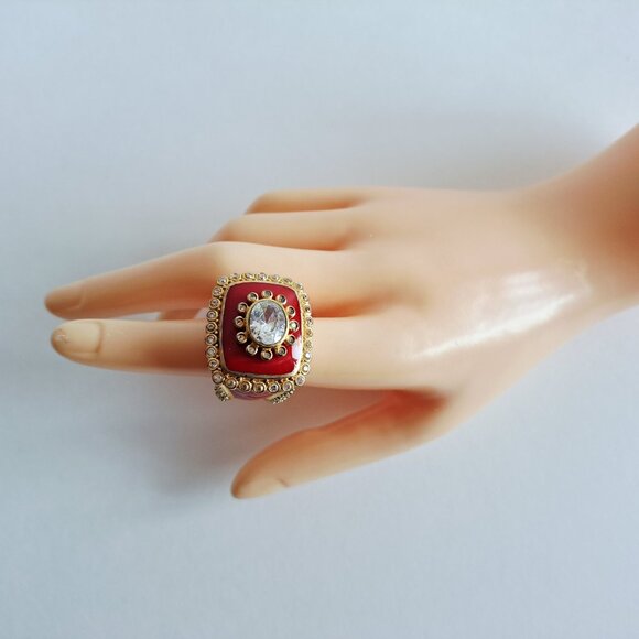 New Women's Red Resin Cubic Zirconia Ring Size 7 - Picture 13 of 13